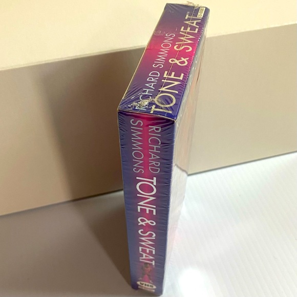 VTG 1994 NEW SEALED VHS RICHARD SIMMONS TONE & SWEAT EXERCISE TAPE ORIGINAL BOX - Picture 5 of 9